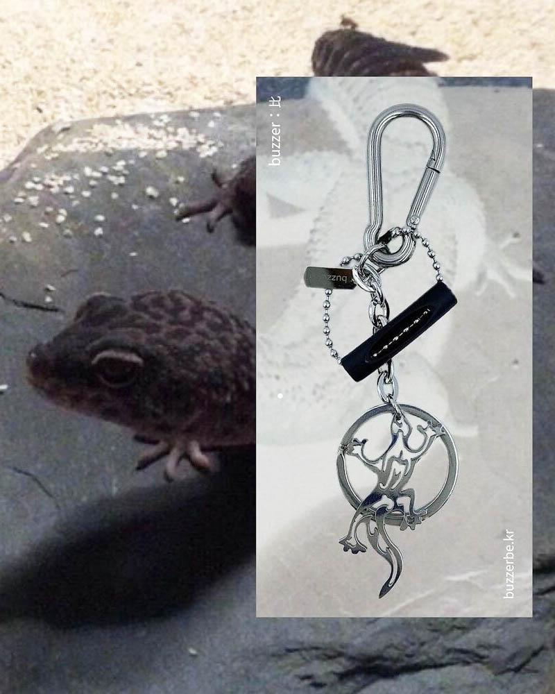 Buzzerbe Keyring Type B