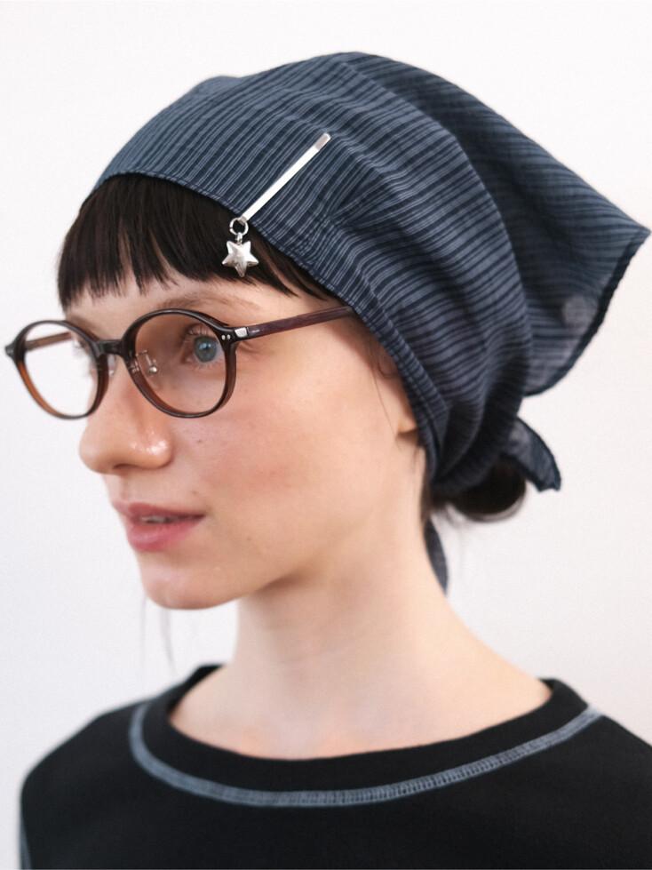 PAGE PIN-TUCK SCARF navy