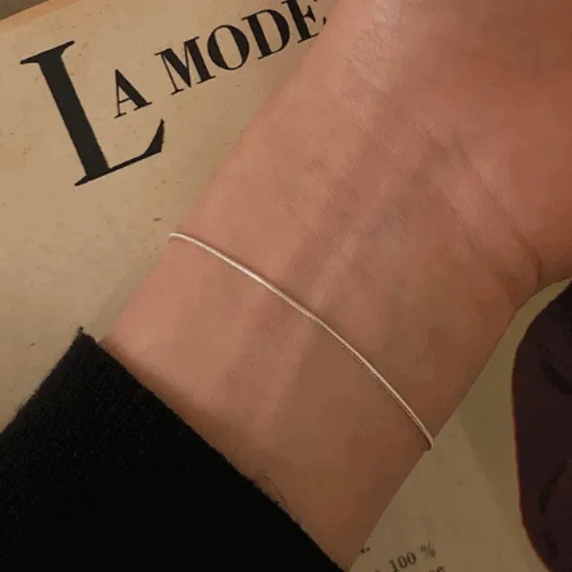 느좋녀가 되...🖤/고급스러운 분위기🖤 925실버 뱀줄 은 실버 레이어드 팔찌 925silver silky bracelet