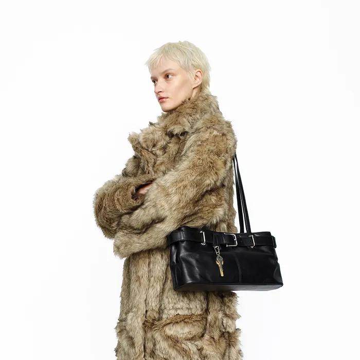 SHOULDER BROCLE [STONE BLACK]