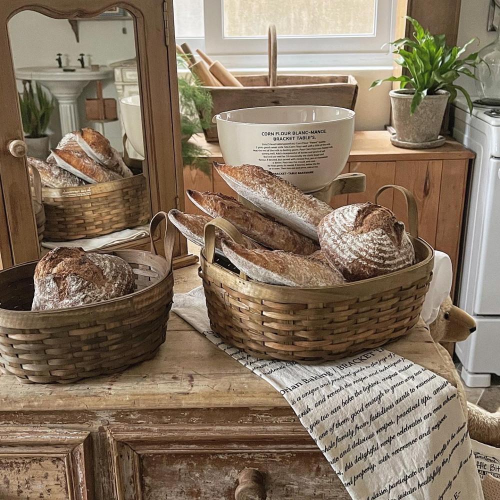 할머니의 빵바구니