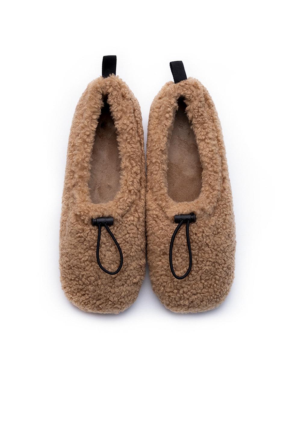 no.141 brown fleece shoes