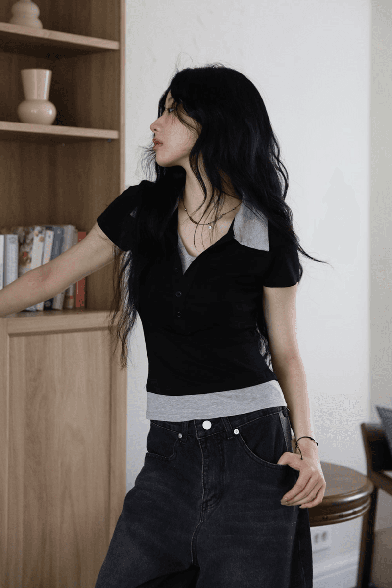 헬리 배색 카라 반팔티