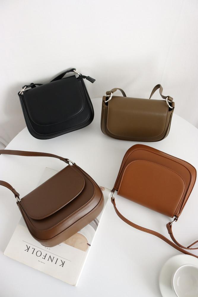 [20] 지아나 미니 반달 라운드 가죽 새들 크로스 숄더백 pum10010