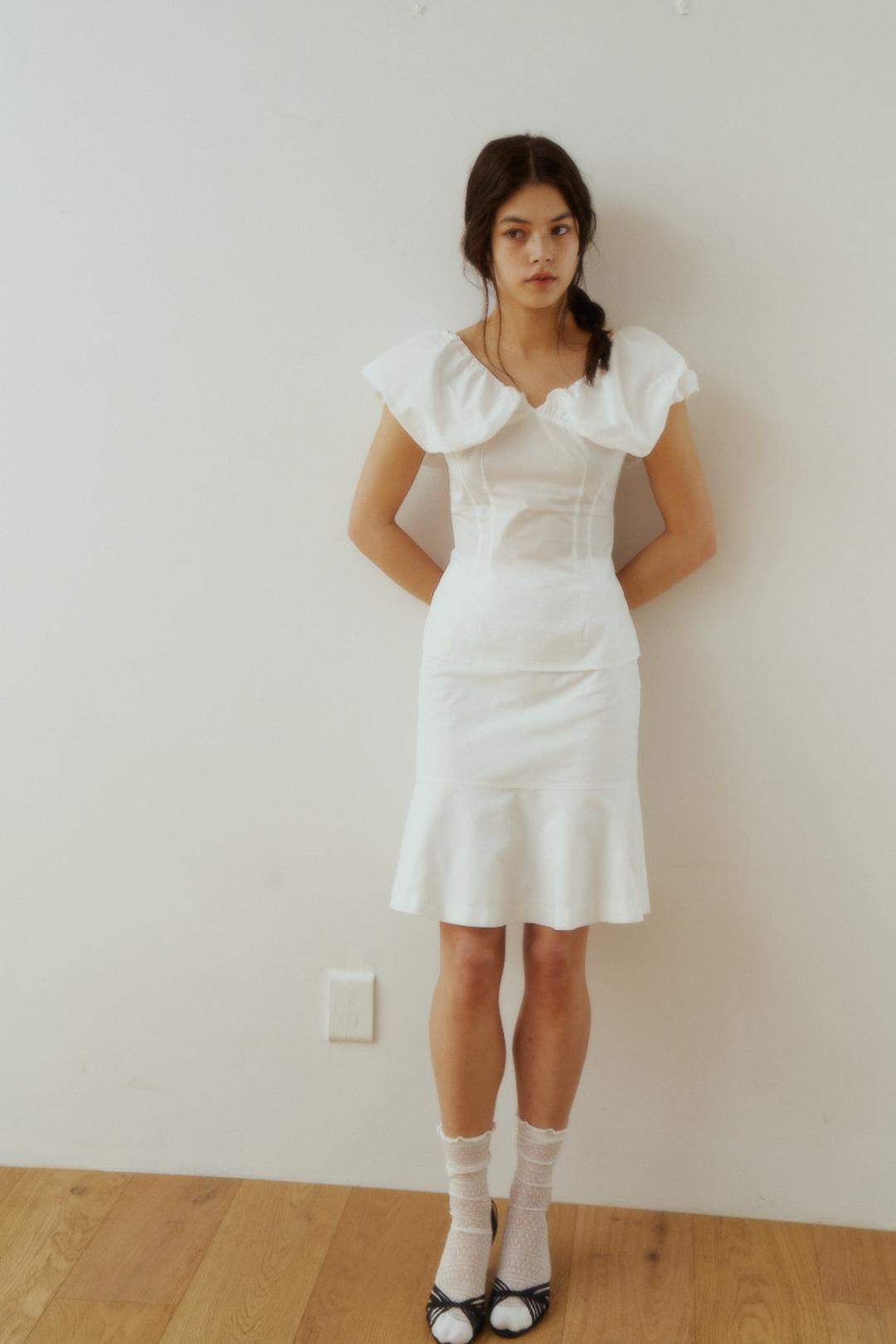 CLOUD PUFF TOP / WHITE