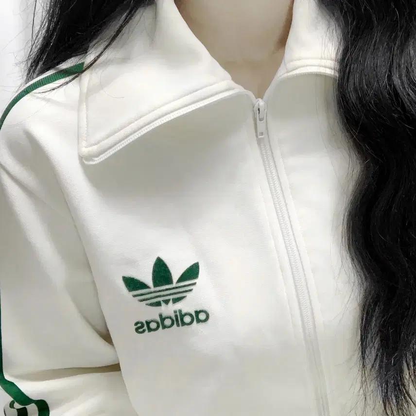 아디다스 유로파 흰초 파이어버드 져지 집업 트랙탑