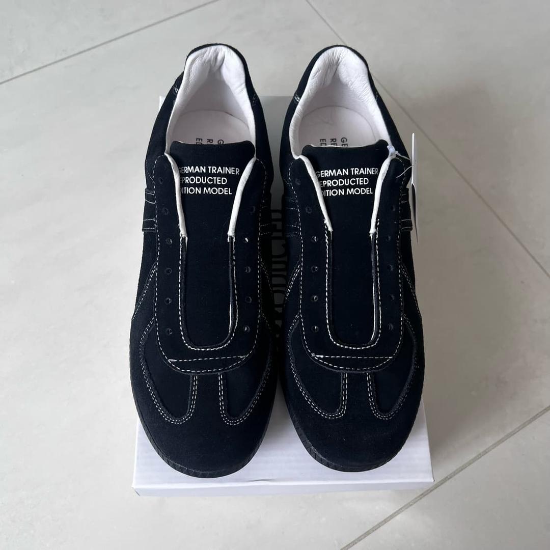 41 져먼 트레이너 블랙 스니커즈