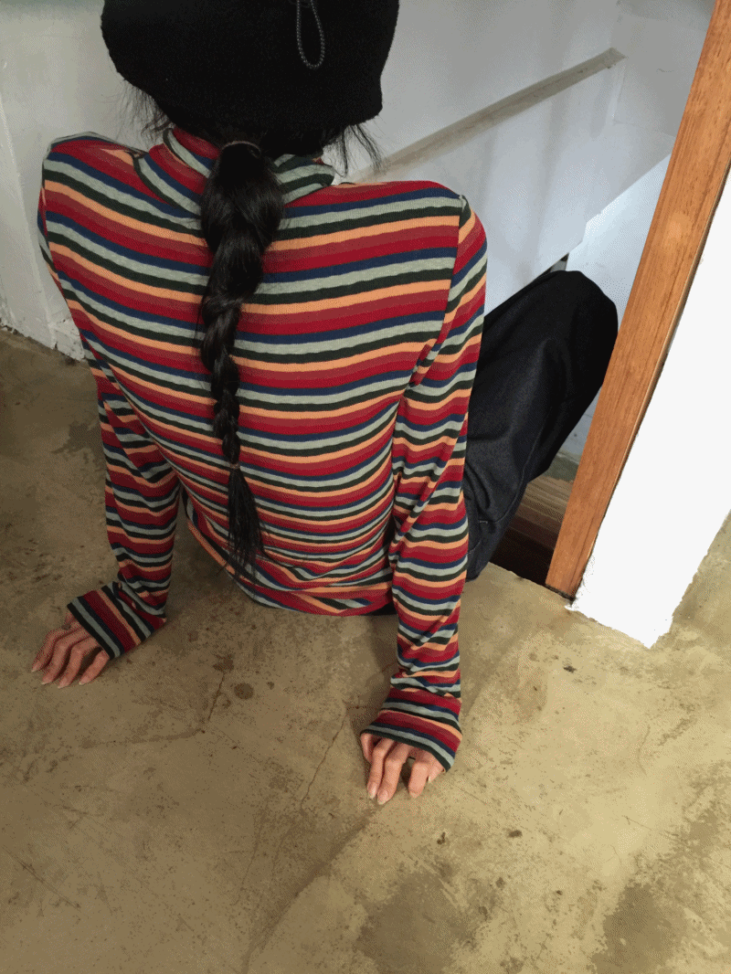 크레용 스트라이프 폴라t