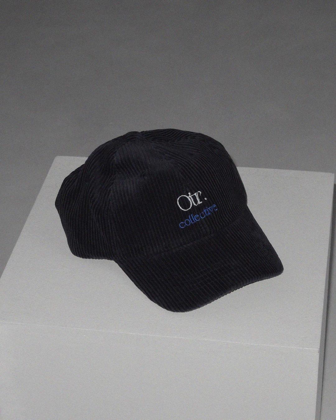 01.COLLECTIVE _ CORDUROY CAP