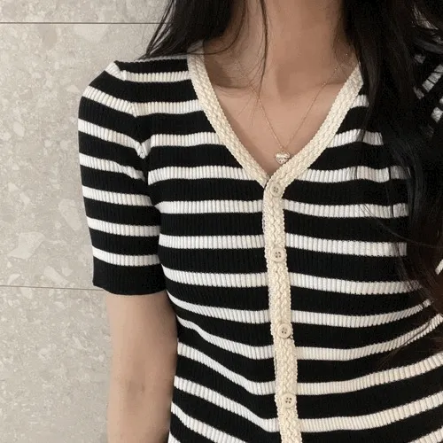 [블랙단독판매중/3color] 꽃자수 레이스 단가라 브이넥 반팔 가디건