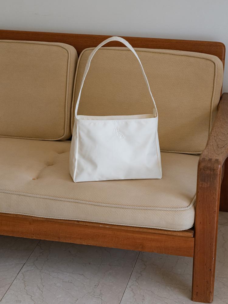 [무쿠앤에보니] Comfy Bag_Cream