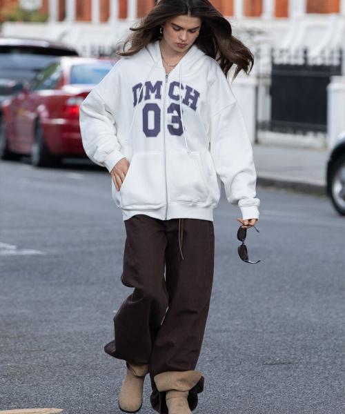 Sporty Zip-up Hoodie (white)