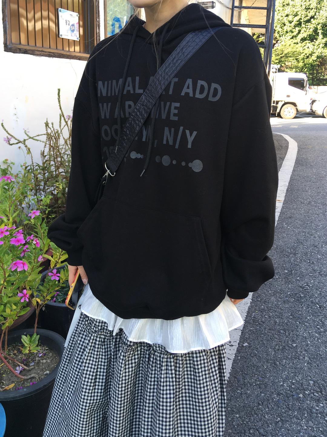 Lettering over cotton hood 3col