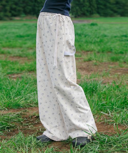 오헤시오(OHESHIO)  FLORAL CARPENTER PANTS, CREAM - 사이즈 & 후기 | 무신사