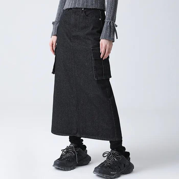 Rynn Pocket Slit Denim Long Skirt BLACK