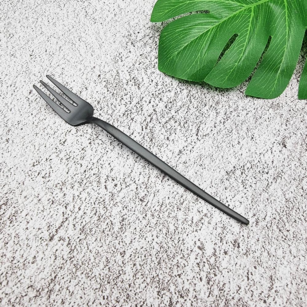 바바 블랙 커트러리 풀잎 리프 양식기 티포크 심플한 티타늄