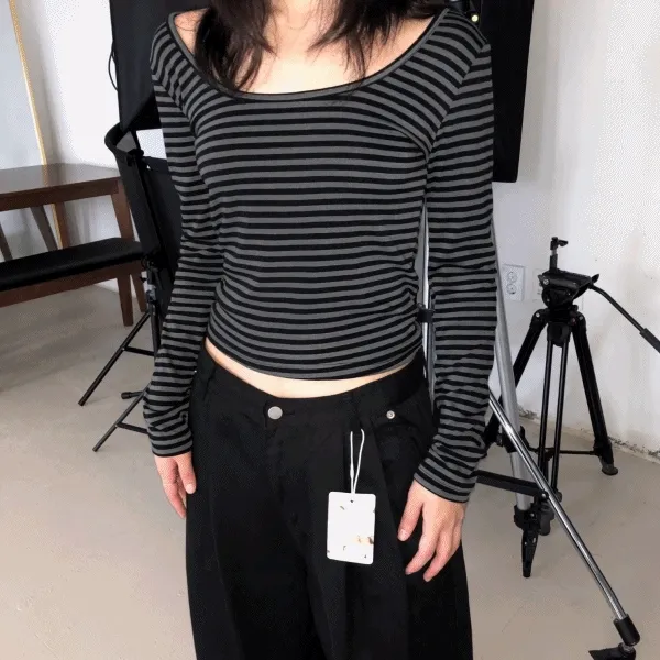 mini u-neck stripe t-shirt (3color) / 미니 유넥 스트라이프 티셔츠