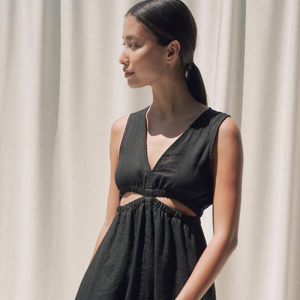 린넨 컷아웃 드레스_블랙