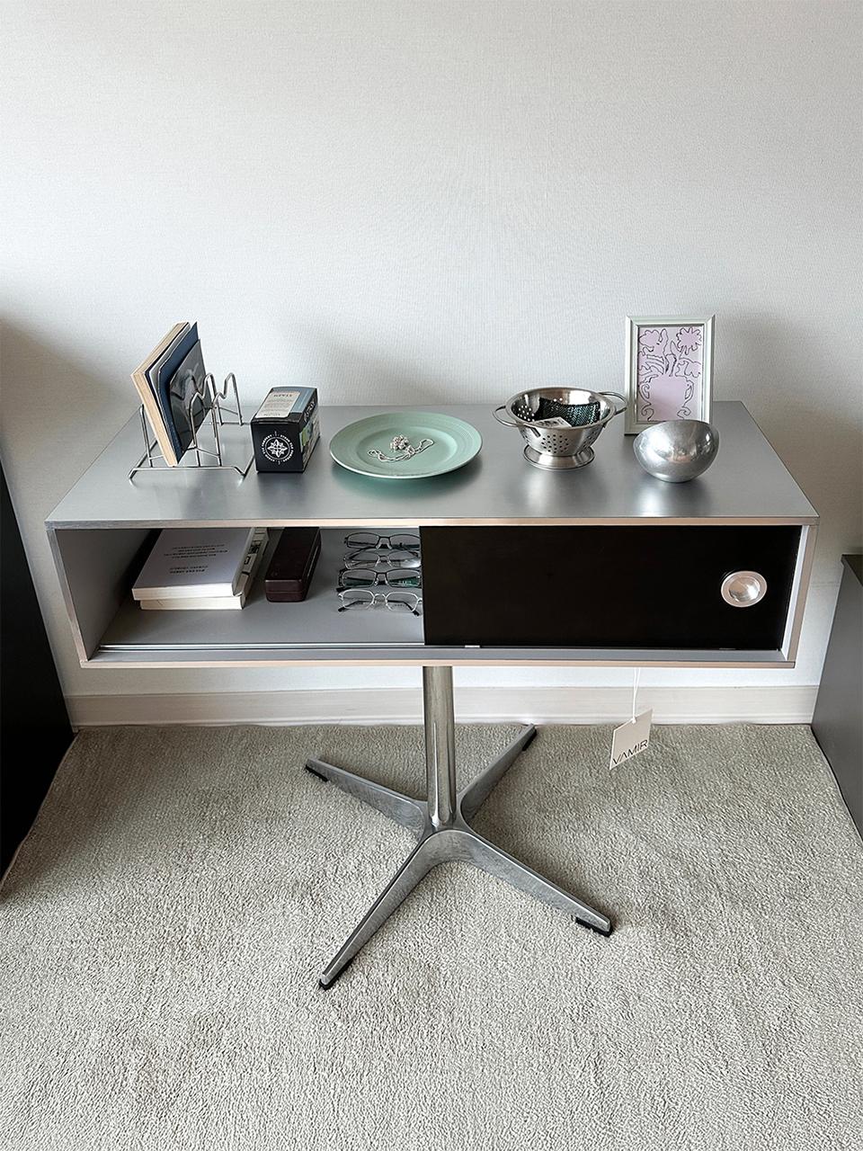 Silver morena console (실버 모레나 콘솔)