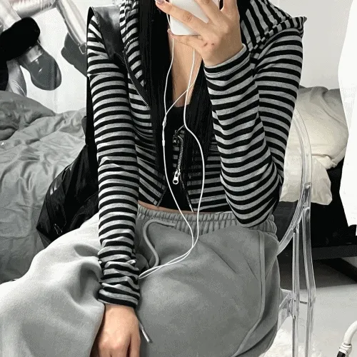 [추천] 단가라 크롭 후드집업 (2color)