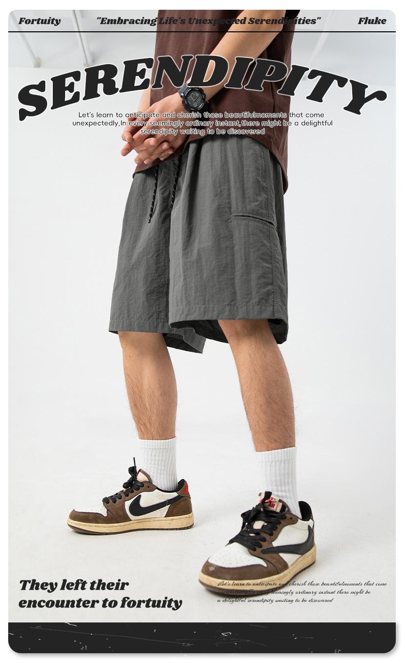 와이드 핀턱 쇼츠 5부반바지