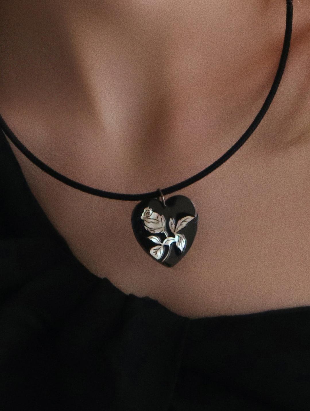 SPACE ODDITY MUSEUM_41N