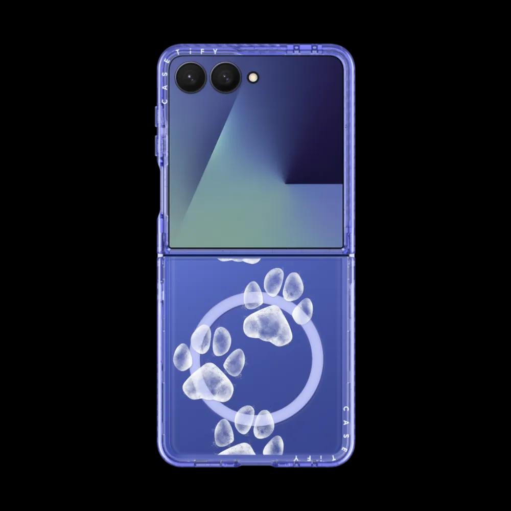 small cute white paw prints for dogs and cats lovers