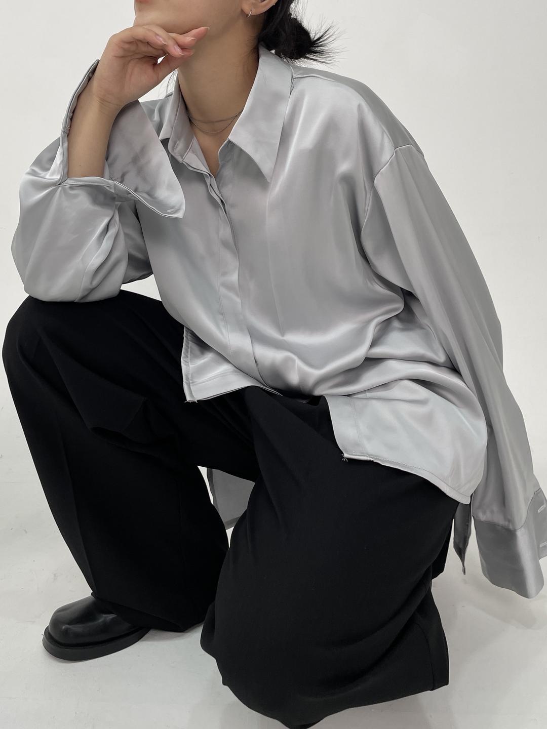 Satin slit shirts (Gray)