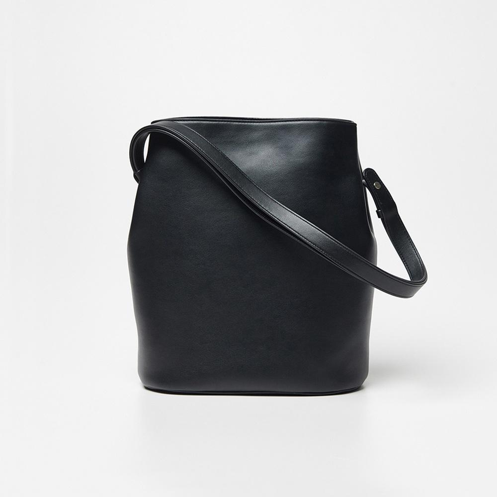 clover bucket BAG - black