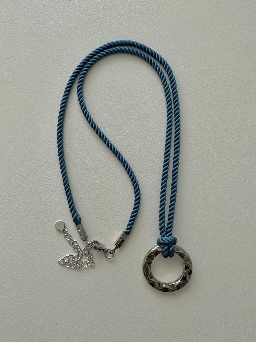 ring deep blue strap necklace