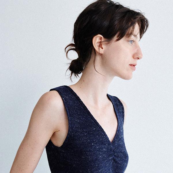 [2차] Marge Shirring Sleeveless Knit (Navy)
