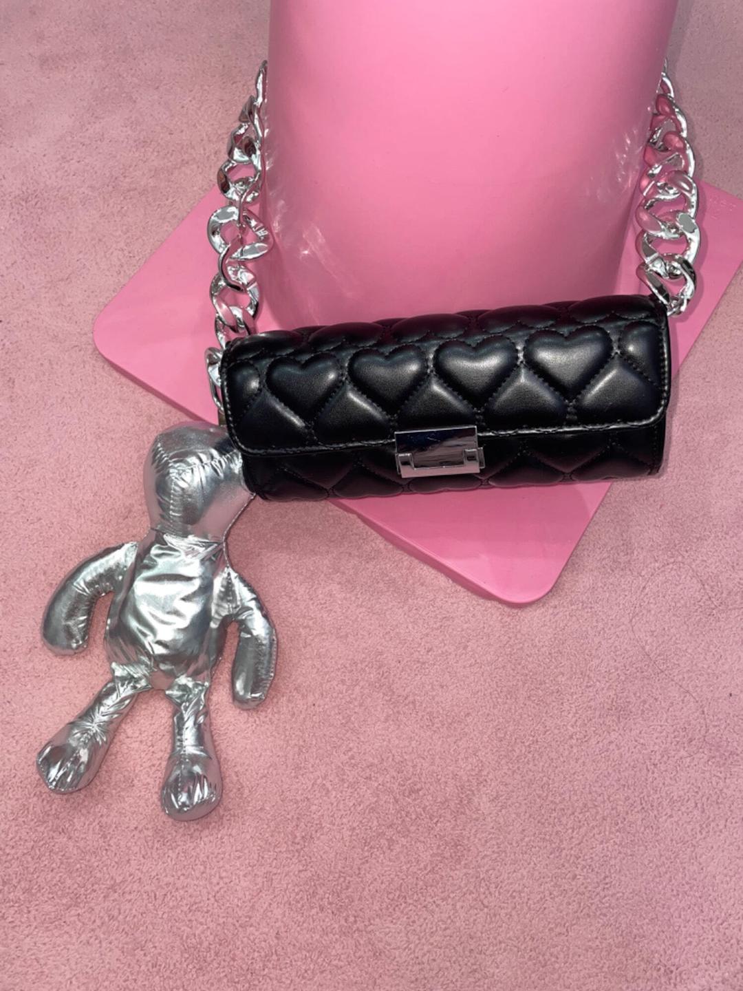 heart embossing chain shoulder bag