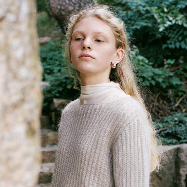 Mohair Long Sleeve Knit (Ivory / Light Beige / Dark Gray)