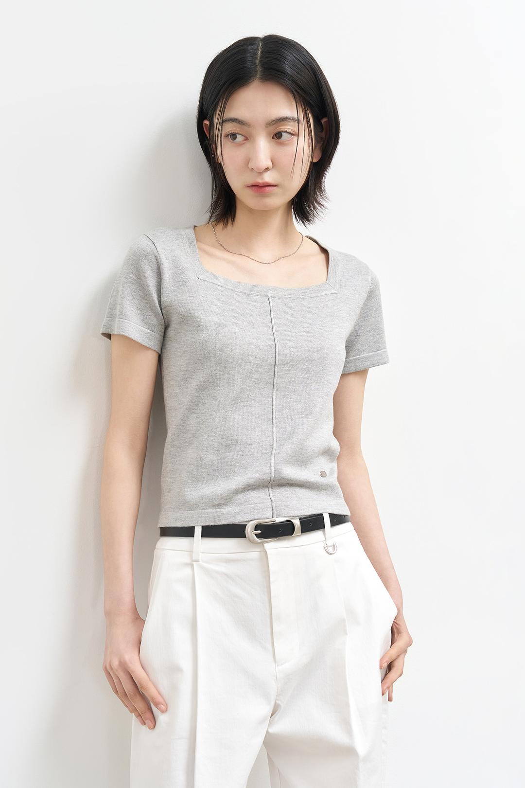 제너럴아이디어 WOMAN 핀턱 스퀘어 하프 니트 [LIGHT GREY]