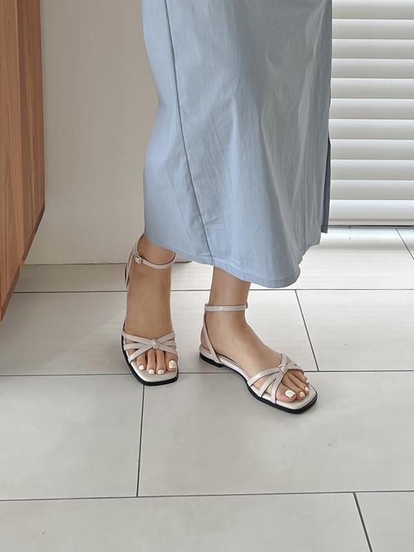 쩡이네 쿠션 빵빵 논슬립 리본 꼬임 뮬 매듭 스트랩 발목 정장 버클 샌들