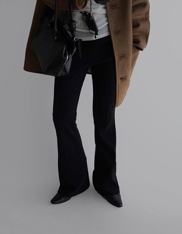 라룸 [by LAROOM] 페이브코듀로이팬츠