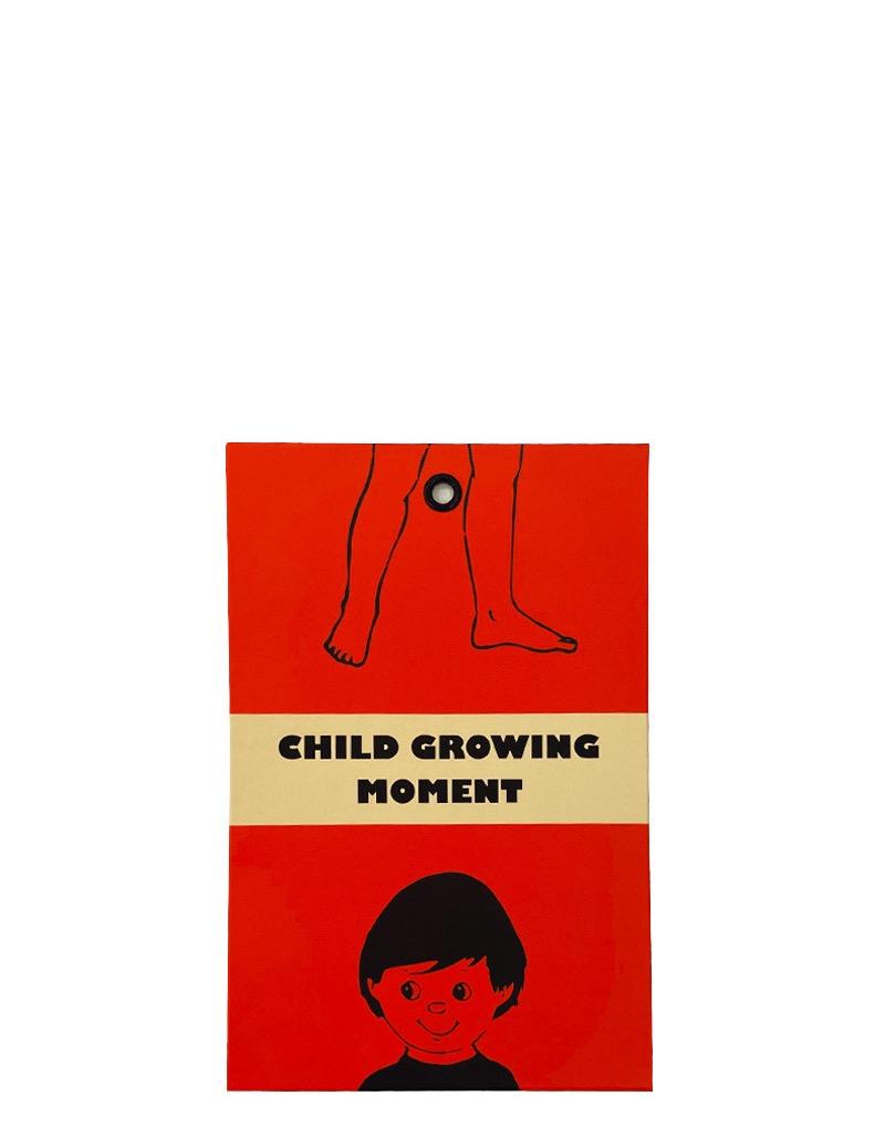 CHILD GROWING MOMENT
