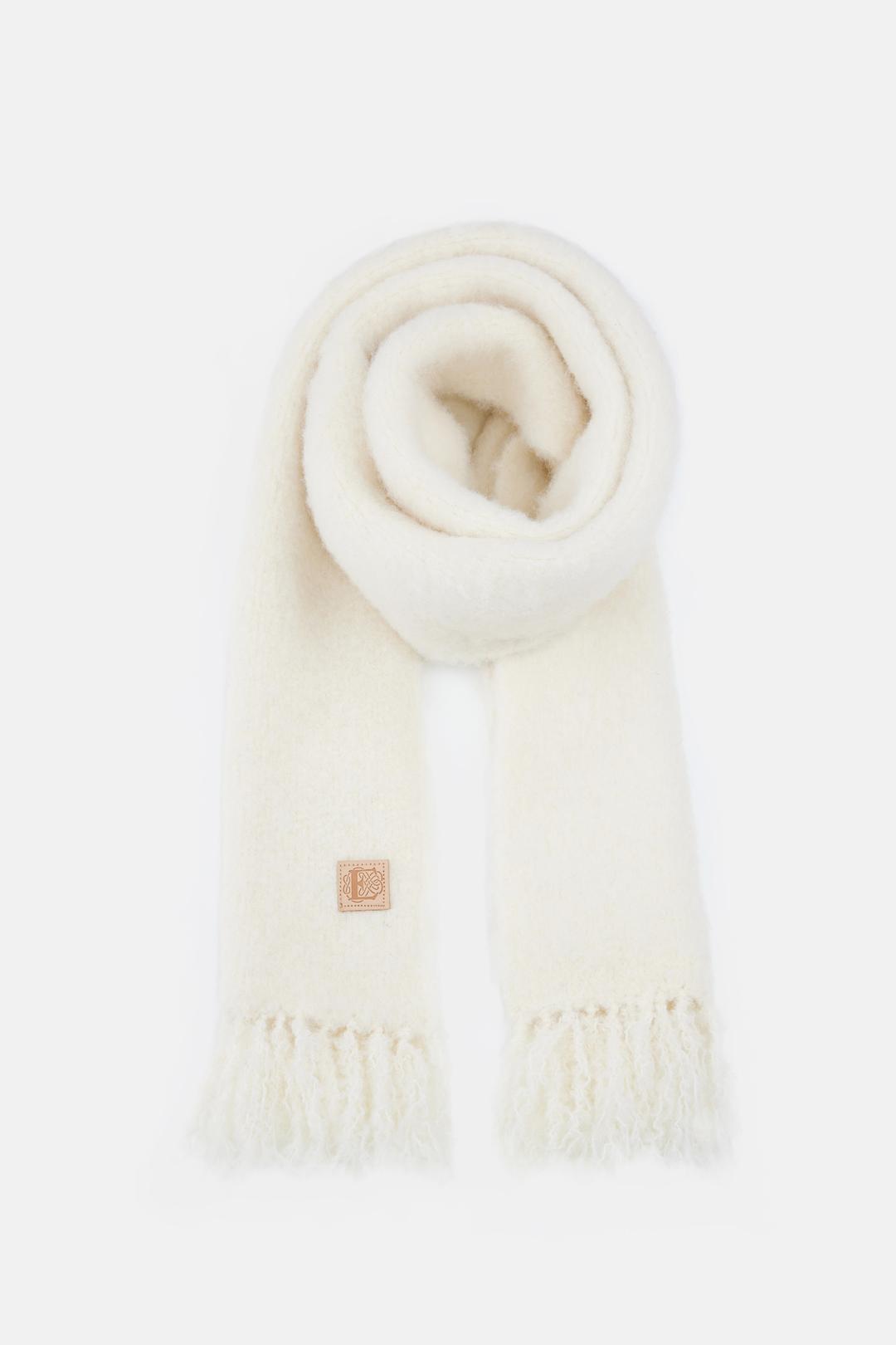 MIO BOHEMIAN WOOL MUFFLER (IVORY)