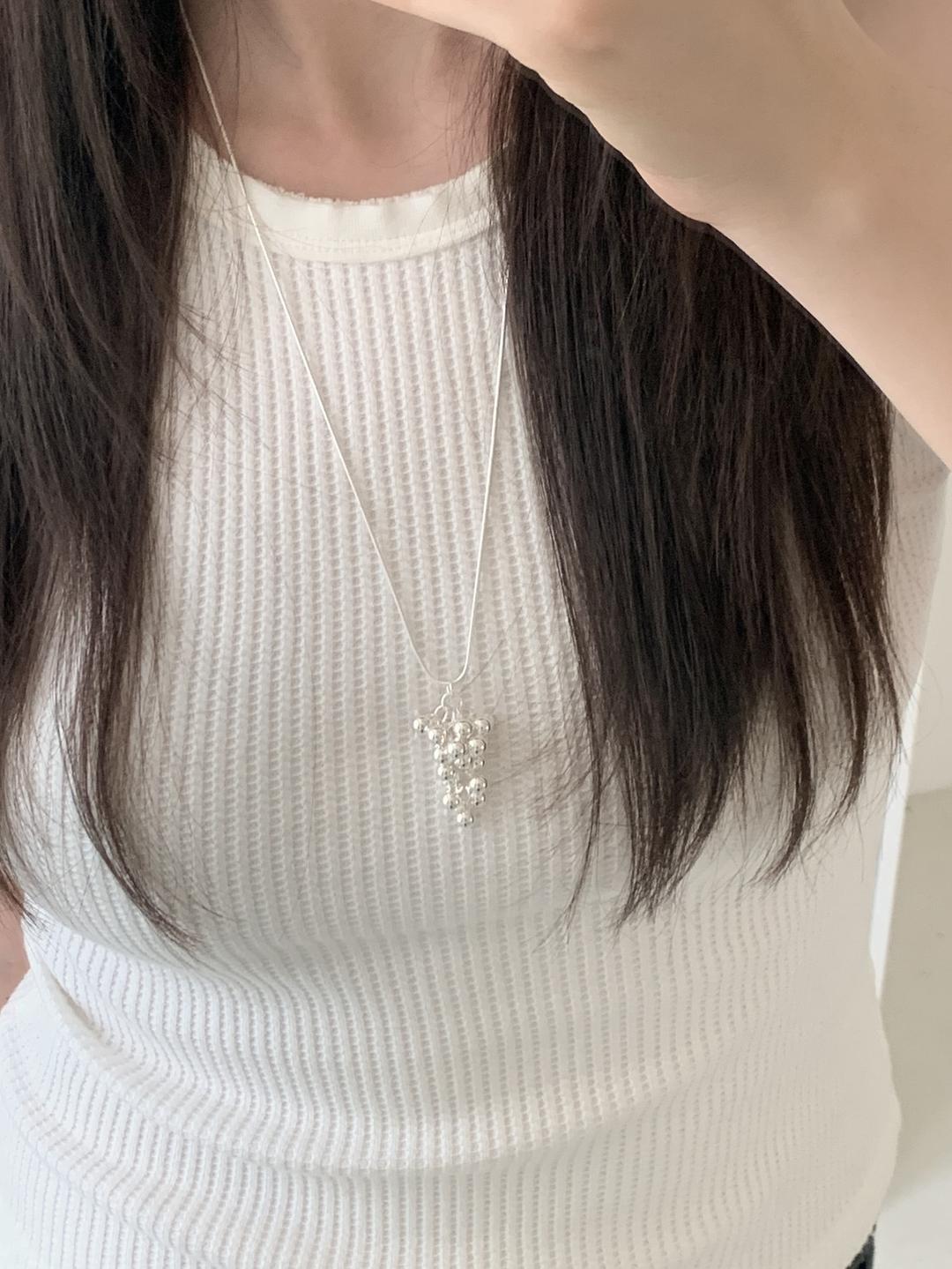 포도송이 펜던트 길이조절 뱀줄 롱 드롭 목걸이