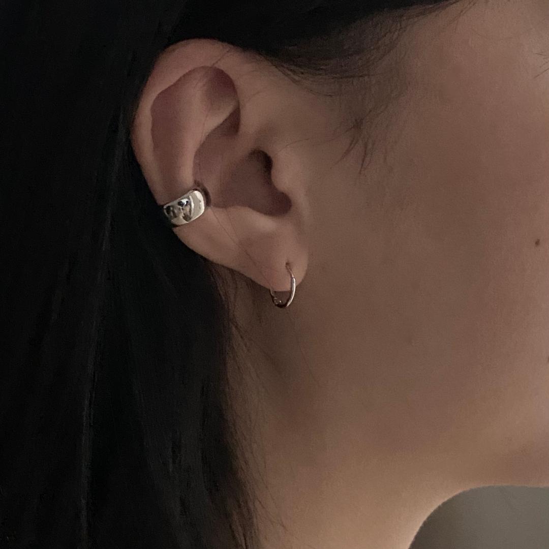 balm earcuff