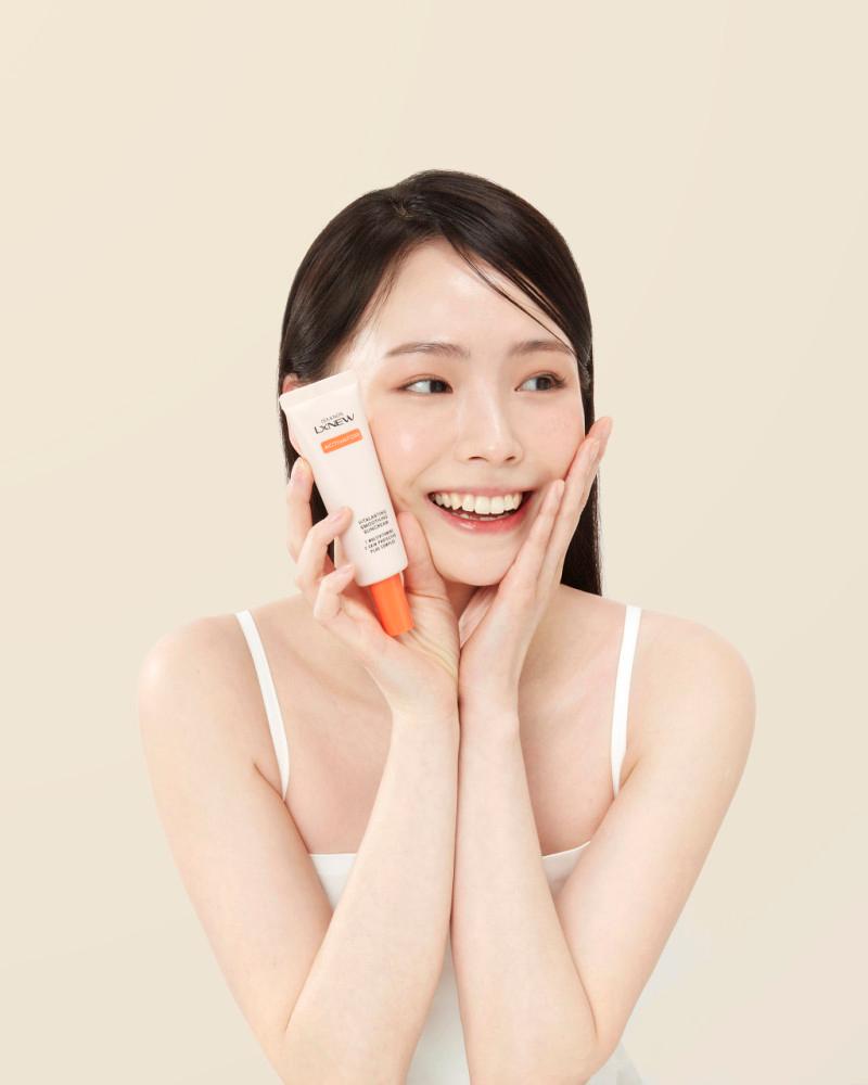 [이자녹스] LXNEW 비타래스팅 스무딩선 50 mL 특별기획 / 1+1 기획 (SPF 50+/PA++++) (택 1)