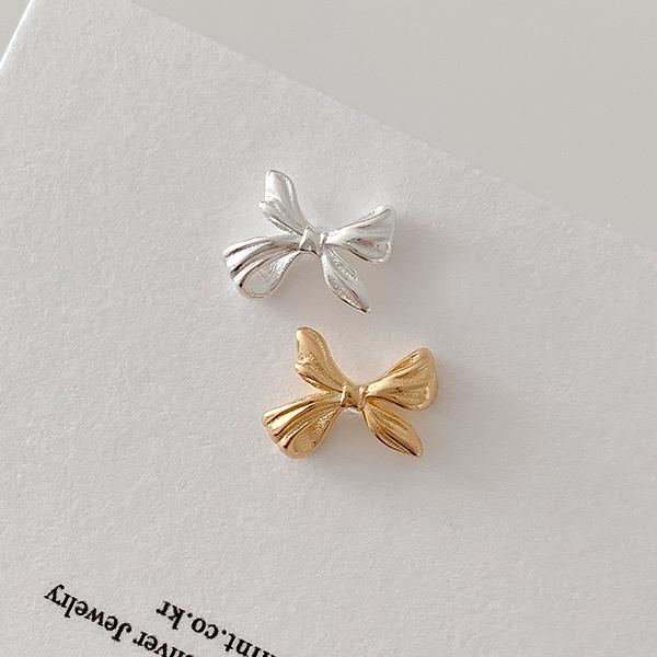 실버 멜로디리본 귀걸이