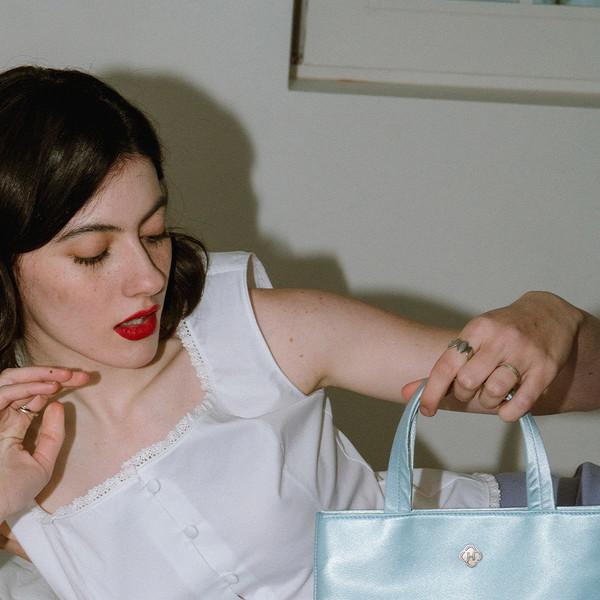 마리 실크 토트백_블루