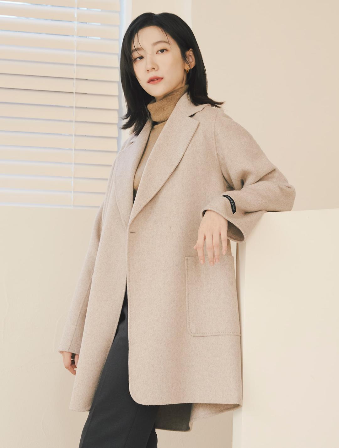 세루티 23WINTER 핸드메이드 하프 코트