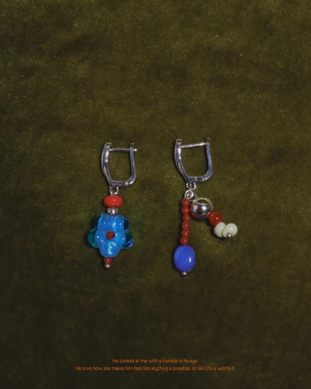 [ Wooly&Yuly ] Zinnia Biz Blue Flower Earring
