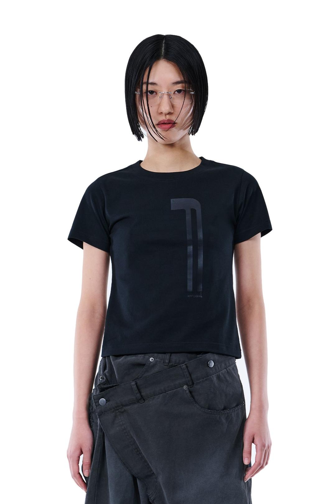 1/2 ELEVEN TEE - BLACK