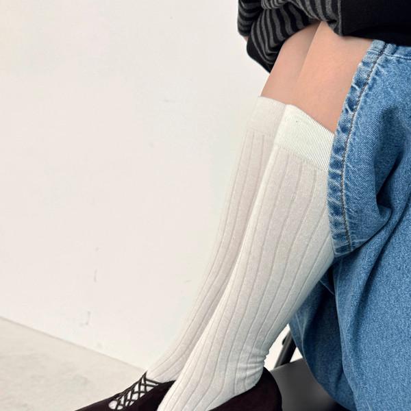 Stuart Weitzman Suede Elastic Straps Pumps