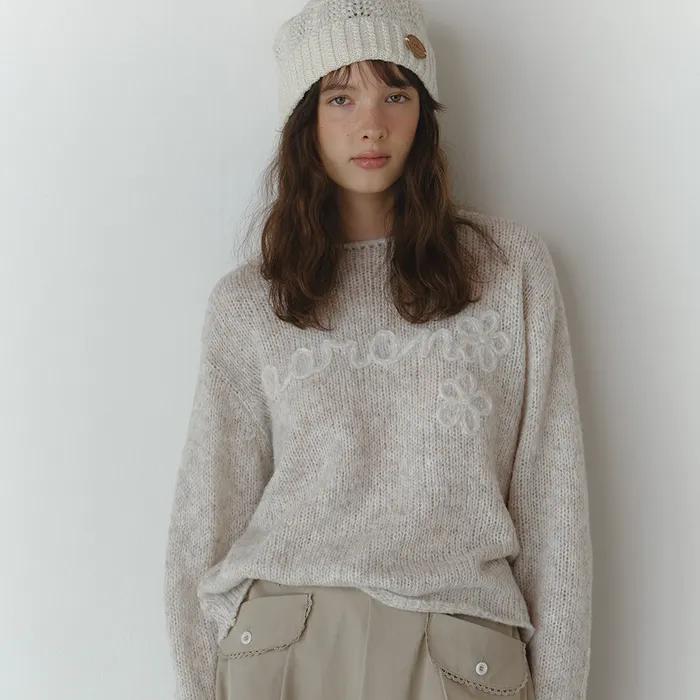 AARAN lettering knitwear_oatmeal