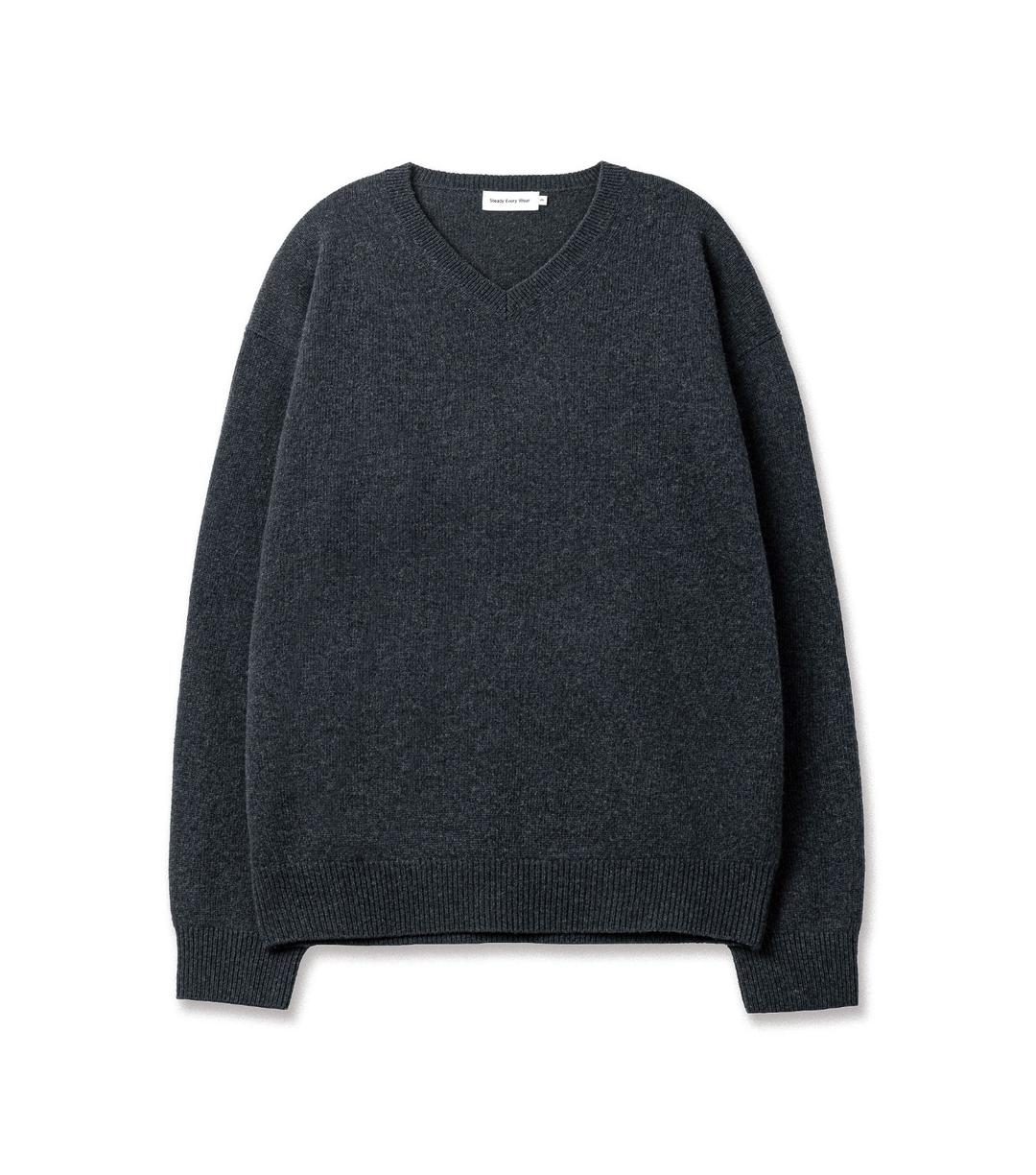 코지 울 캐시미어 브이넥 니트 (미드나잇)