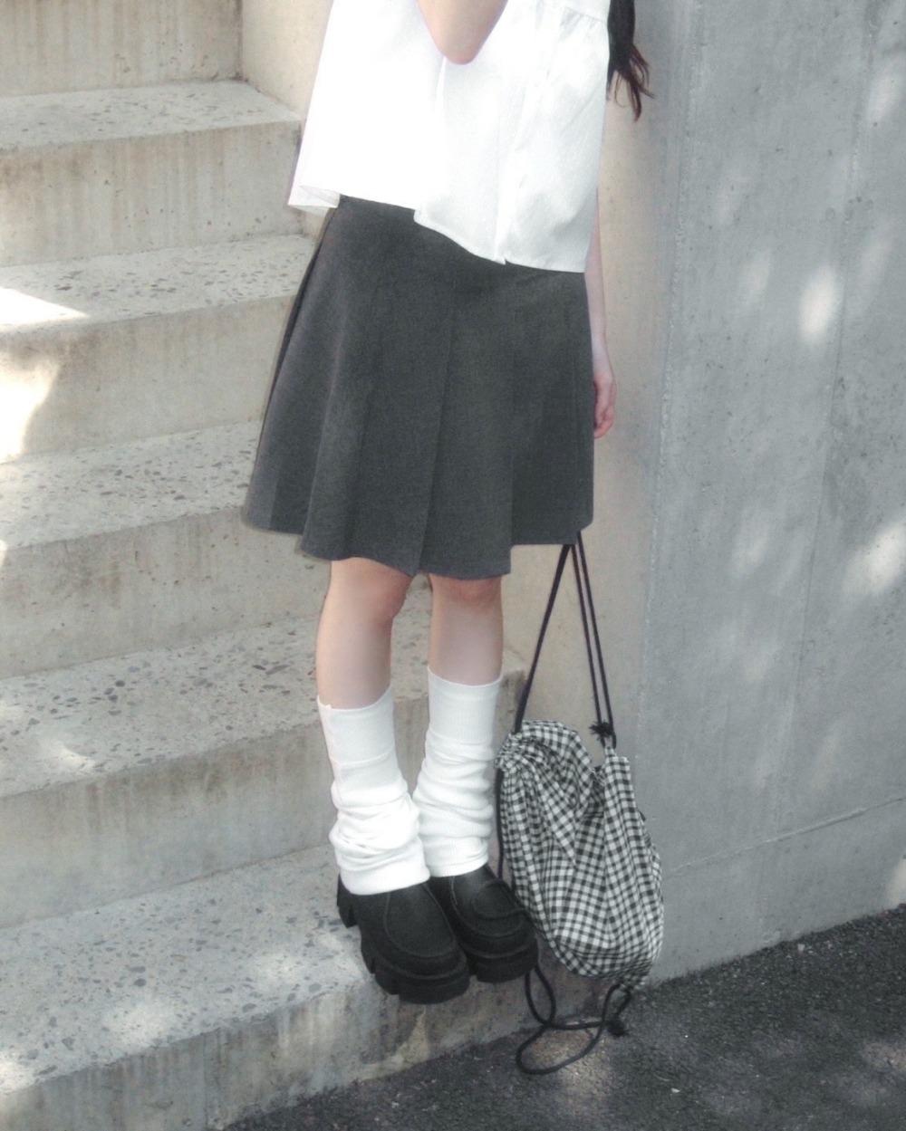 letter pleats midi sk